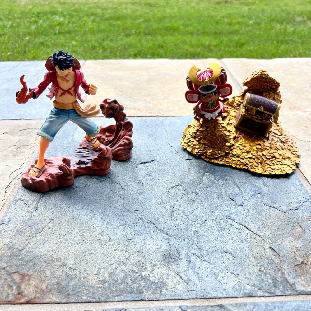 Anime One piece Tony Chopper and Luffy Figure set